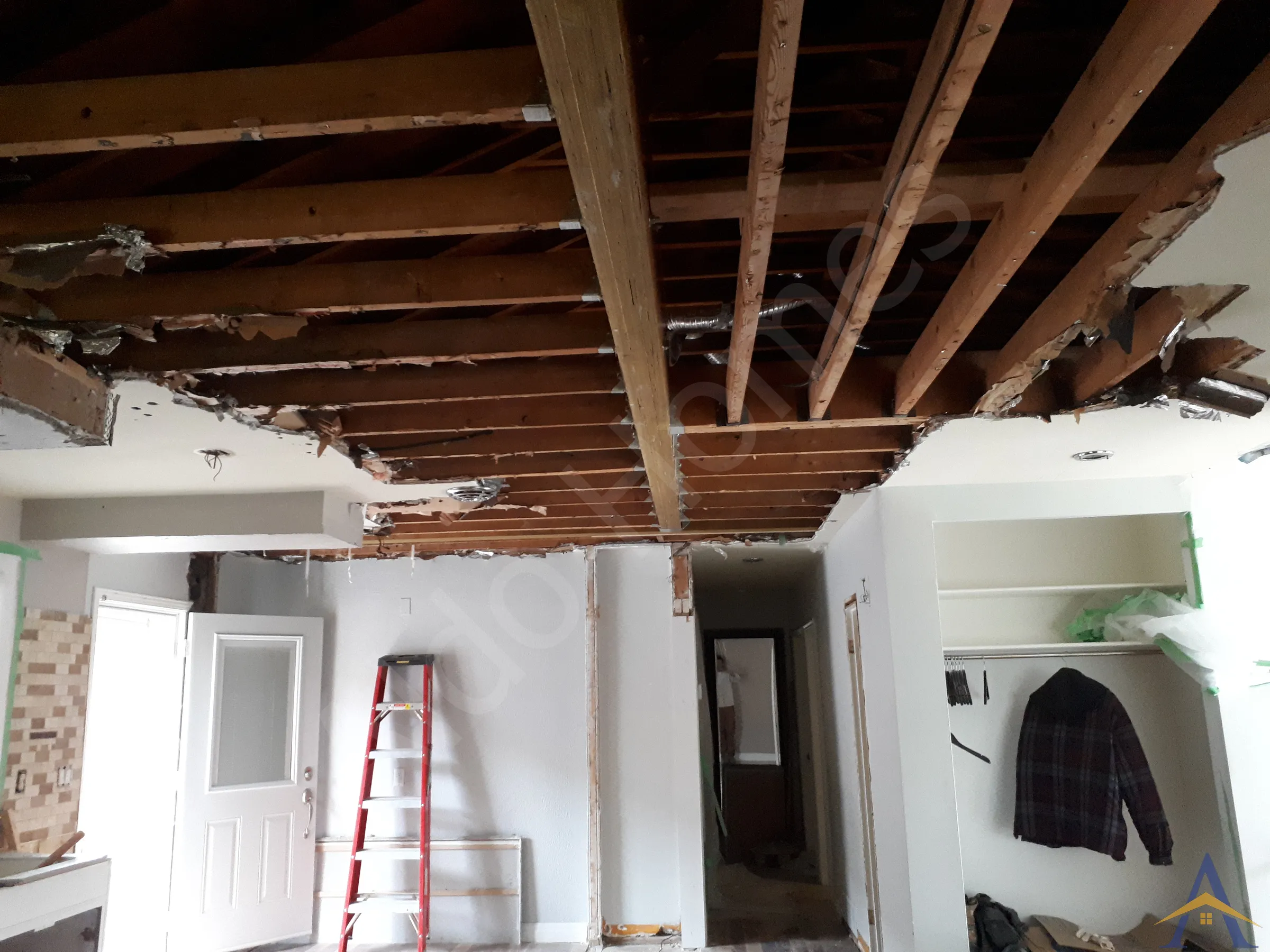 Holywell, Etobicoke - Image 3
