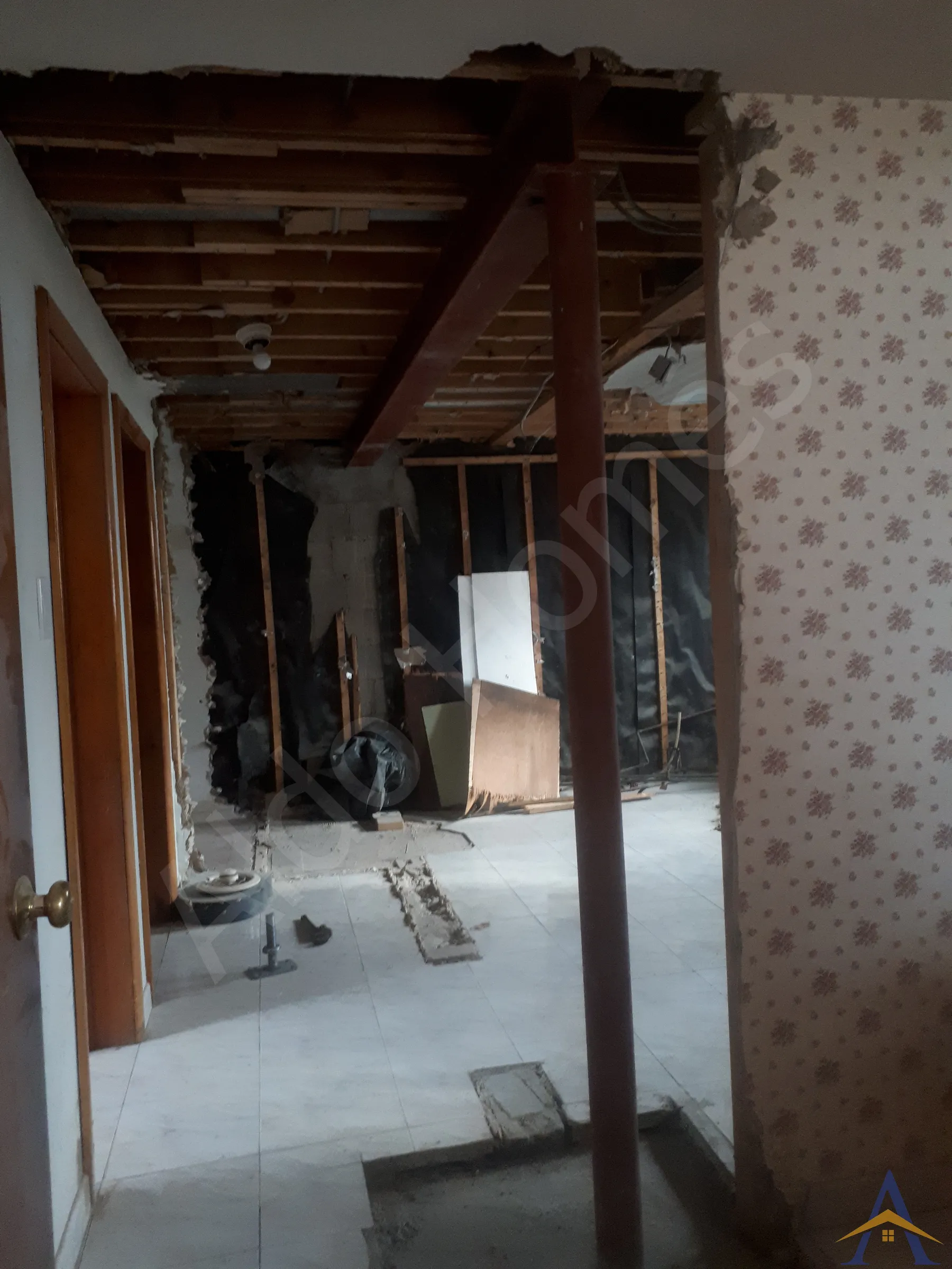 Basement Structural - Steel Work - Morden, Oakville - Image 1