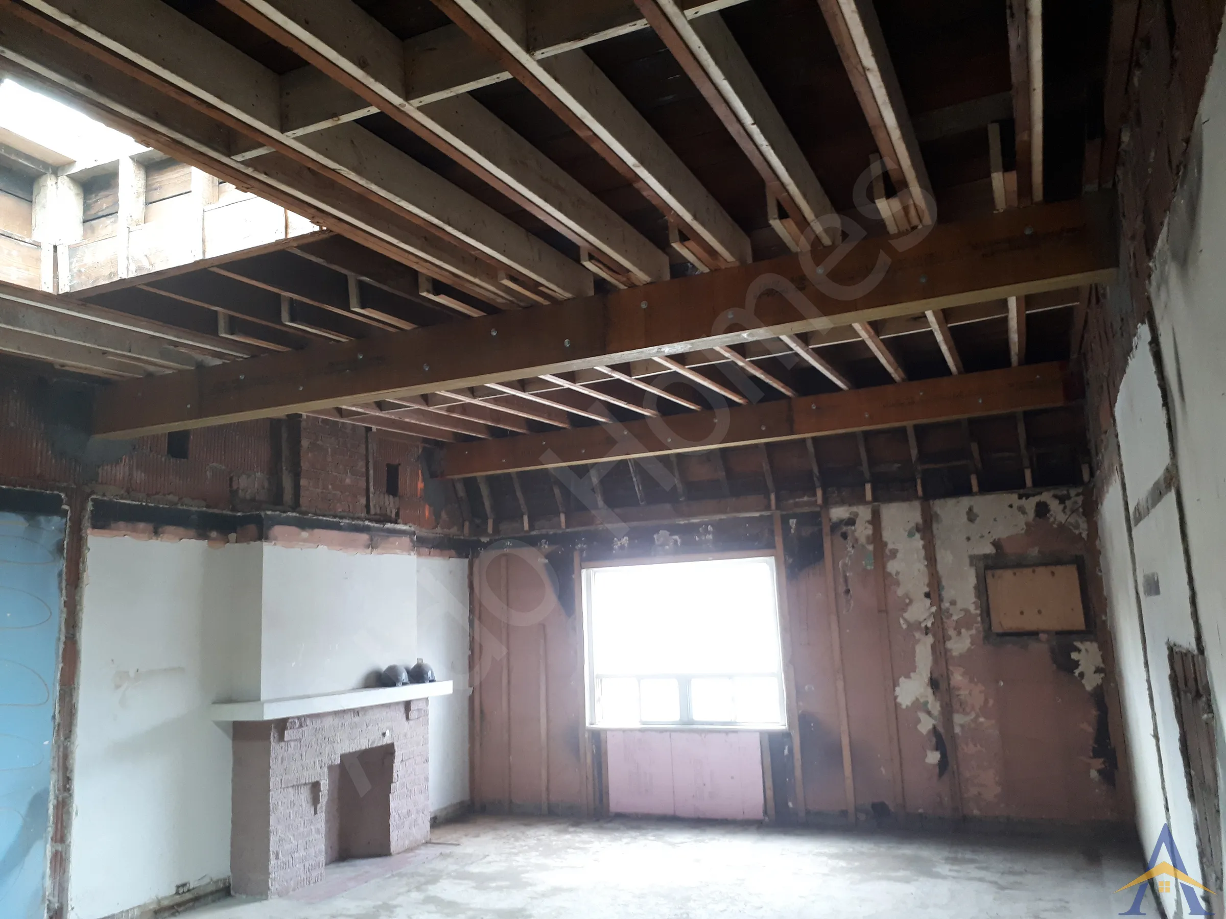 Cathedral Ceiling Conversion - Bathurst St, Toronto - Image 4