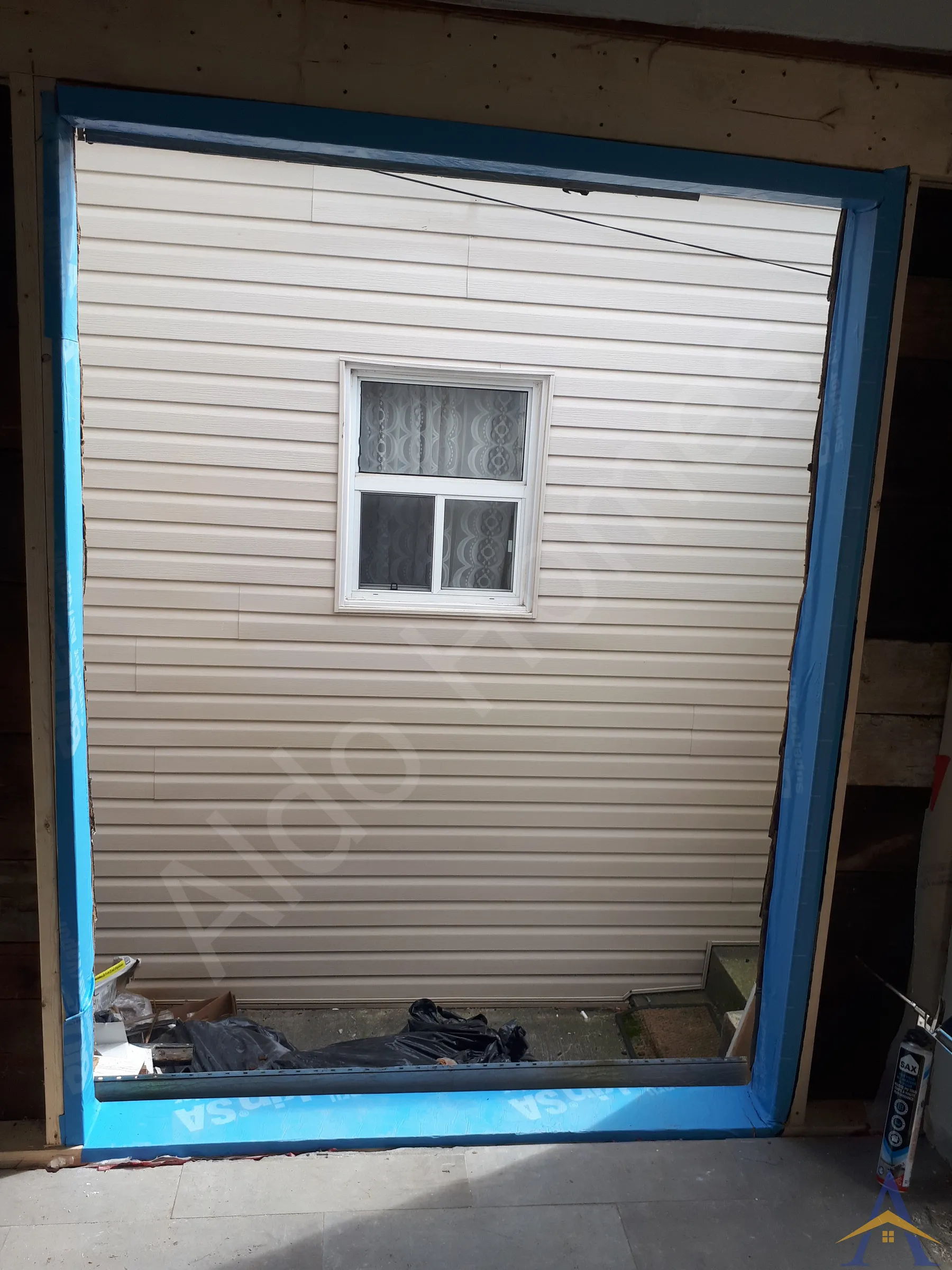 Exterior Walls - Argyle st, Toronto - Image 1