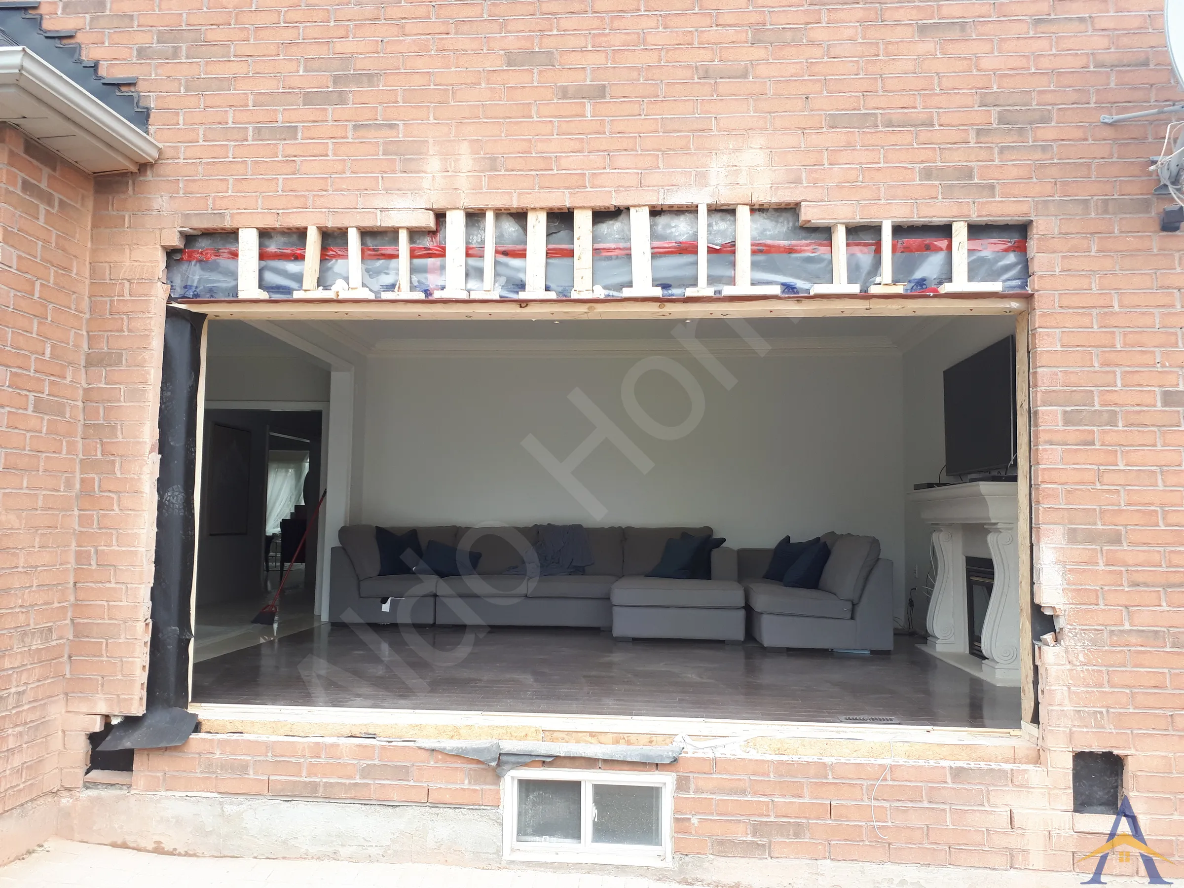 Exterior Walls - Green Manor, Woodbridge - Image 3