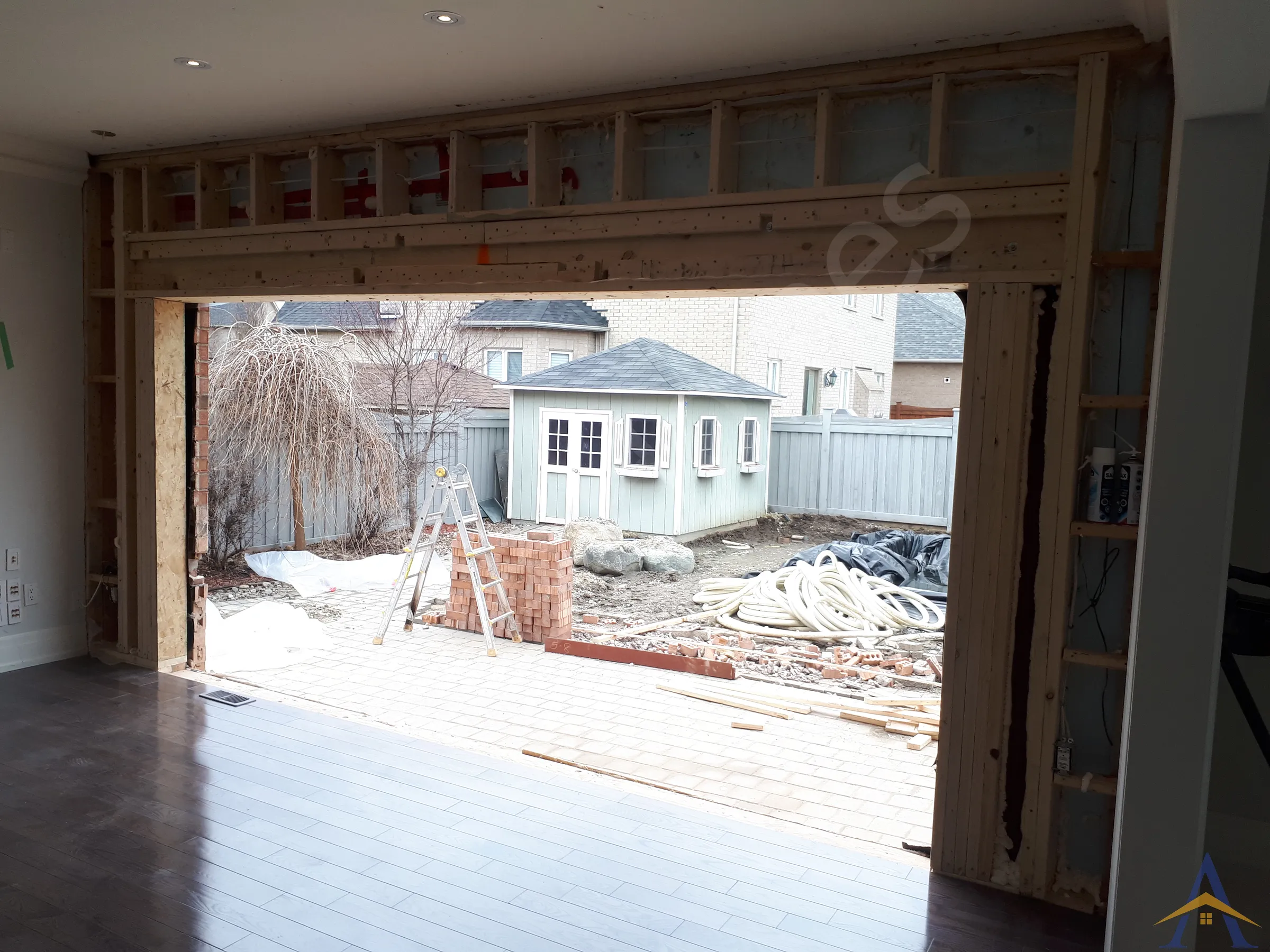 Exterior Walls - Green Manor, Woodbridge - Image 4