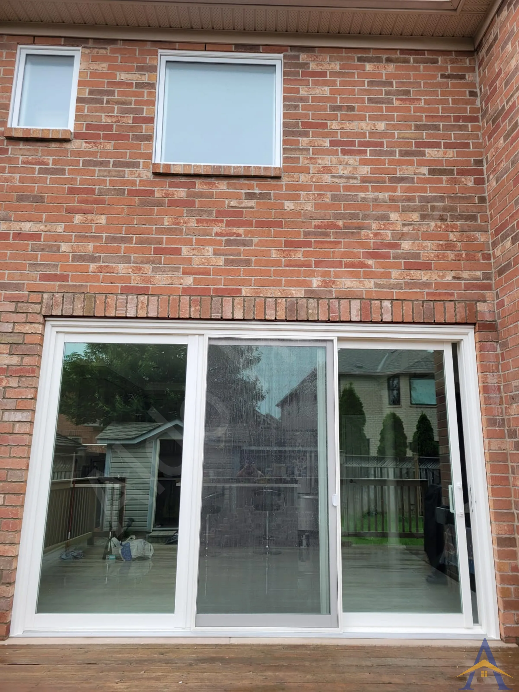 Exterior Walls - Tesla, Oakville - Image 9