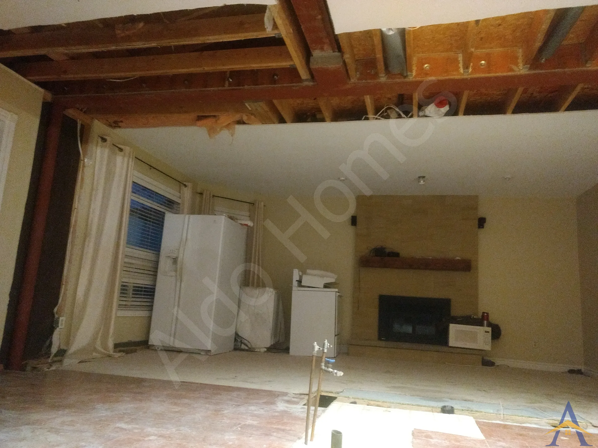 Load Bearing Wall Removal - Two Story - 10th Line W, Mississauga - Image 9