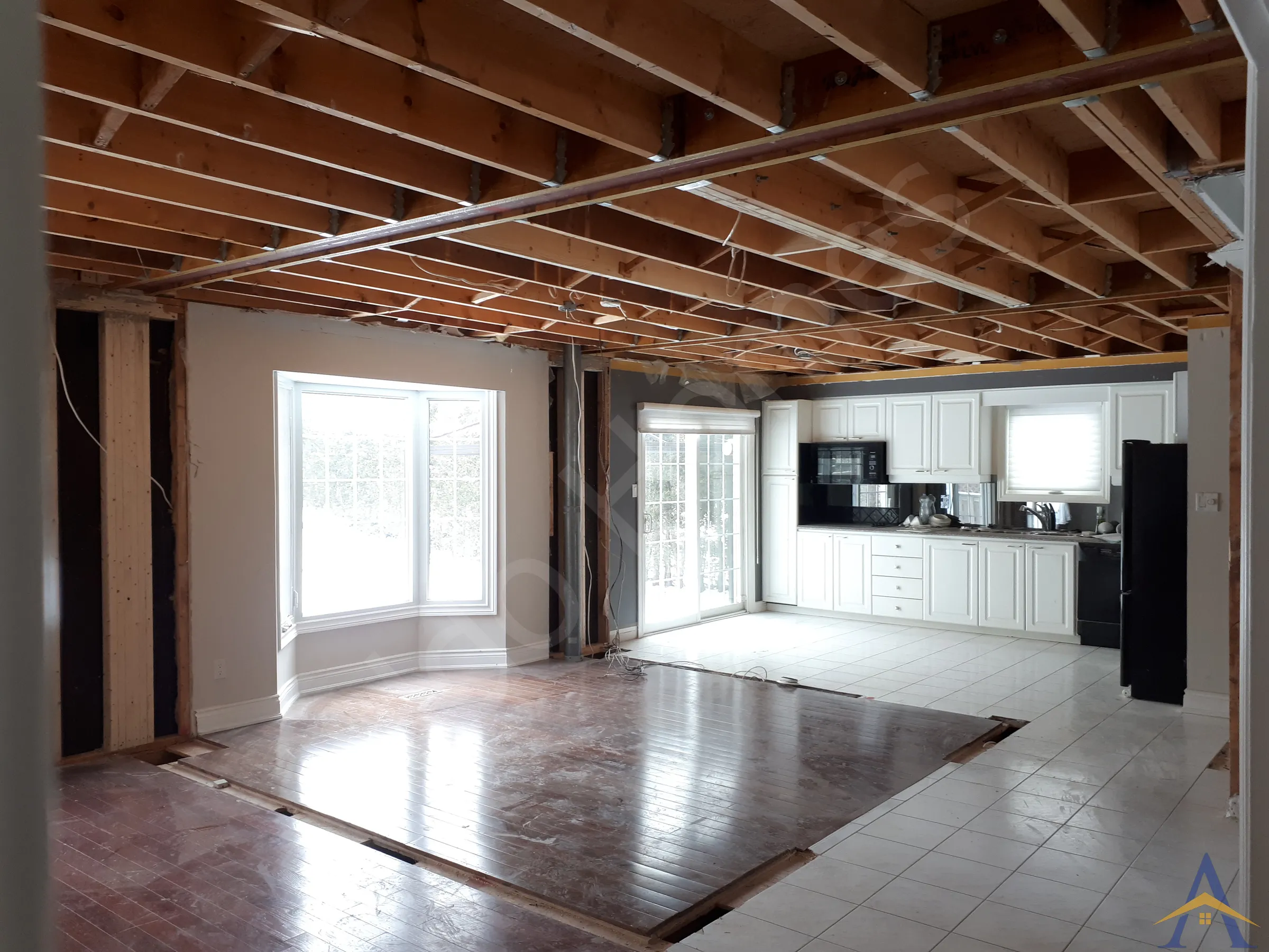 Load Bearing Wall Removal - Two Story - Madden Blvd, Oakville - Image 7