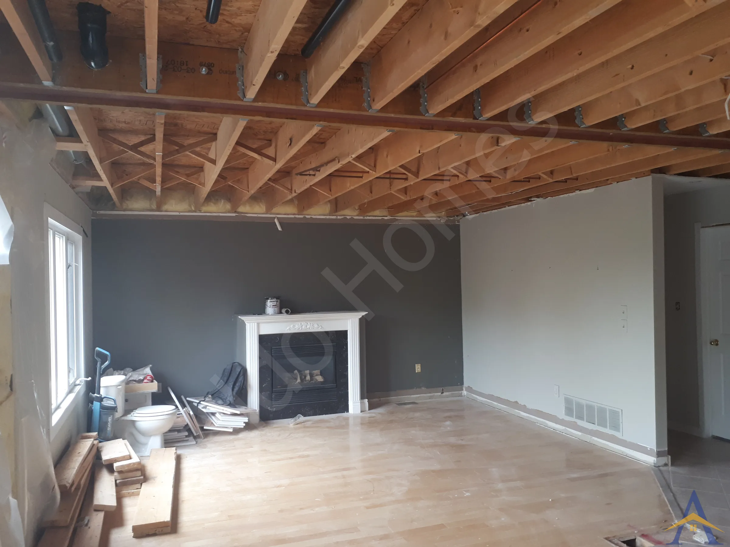 Load Bearing Wall Removal - Two Story - Stillmeadow Rd, Oakville - Image 4