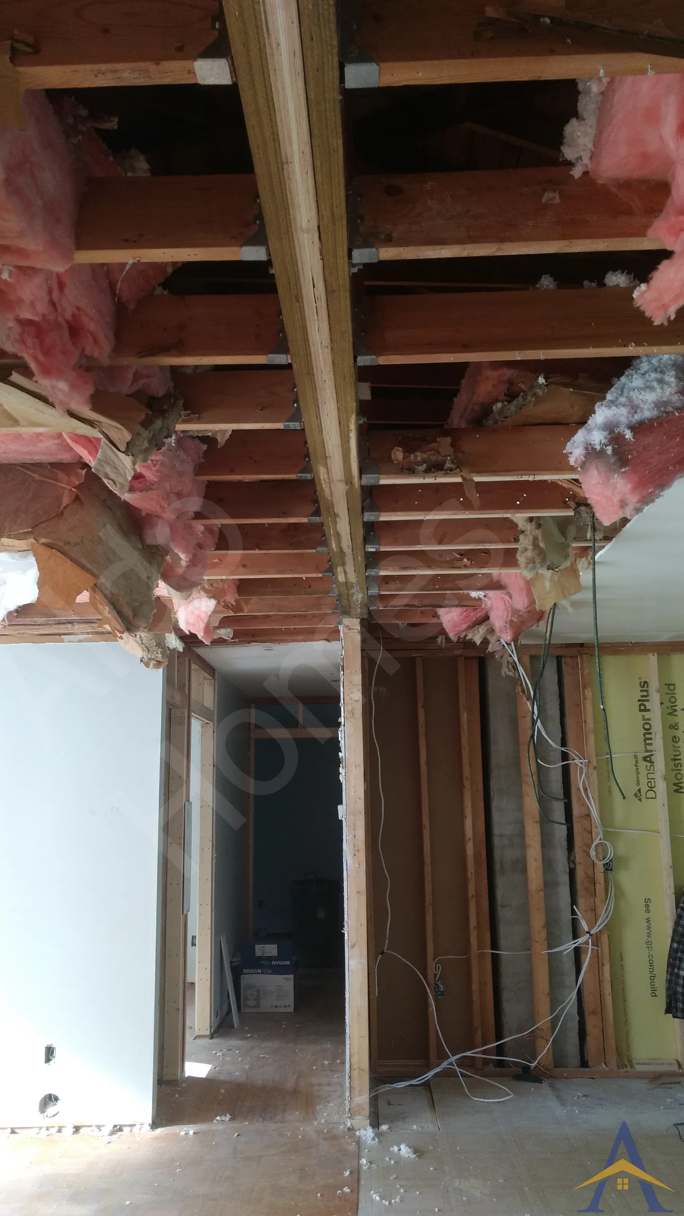 Load Bearing Wall Removal - Bungalow - April rd, Mississauga - Image 4