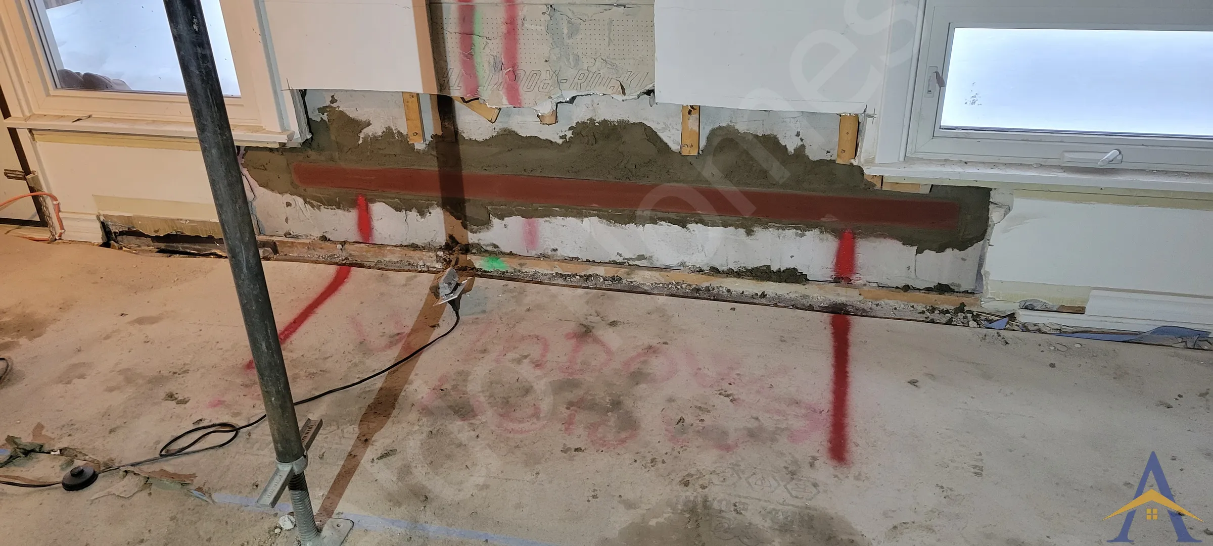 Load Bearing Wall Removal - Bungalow - Bathford Cr, North York - Image 5