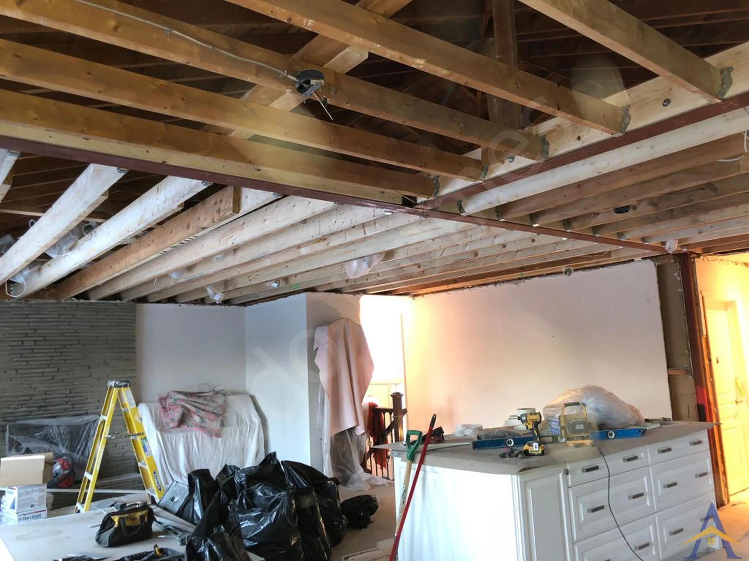 Load Bearing Wall Removal - Bungalow - Bathford Cr, North York - Image 7