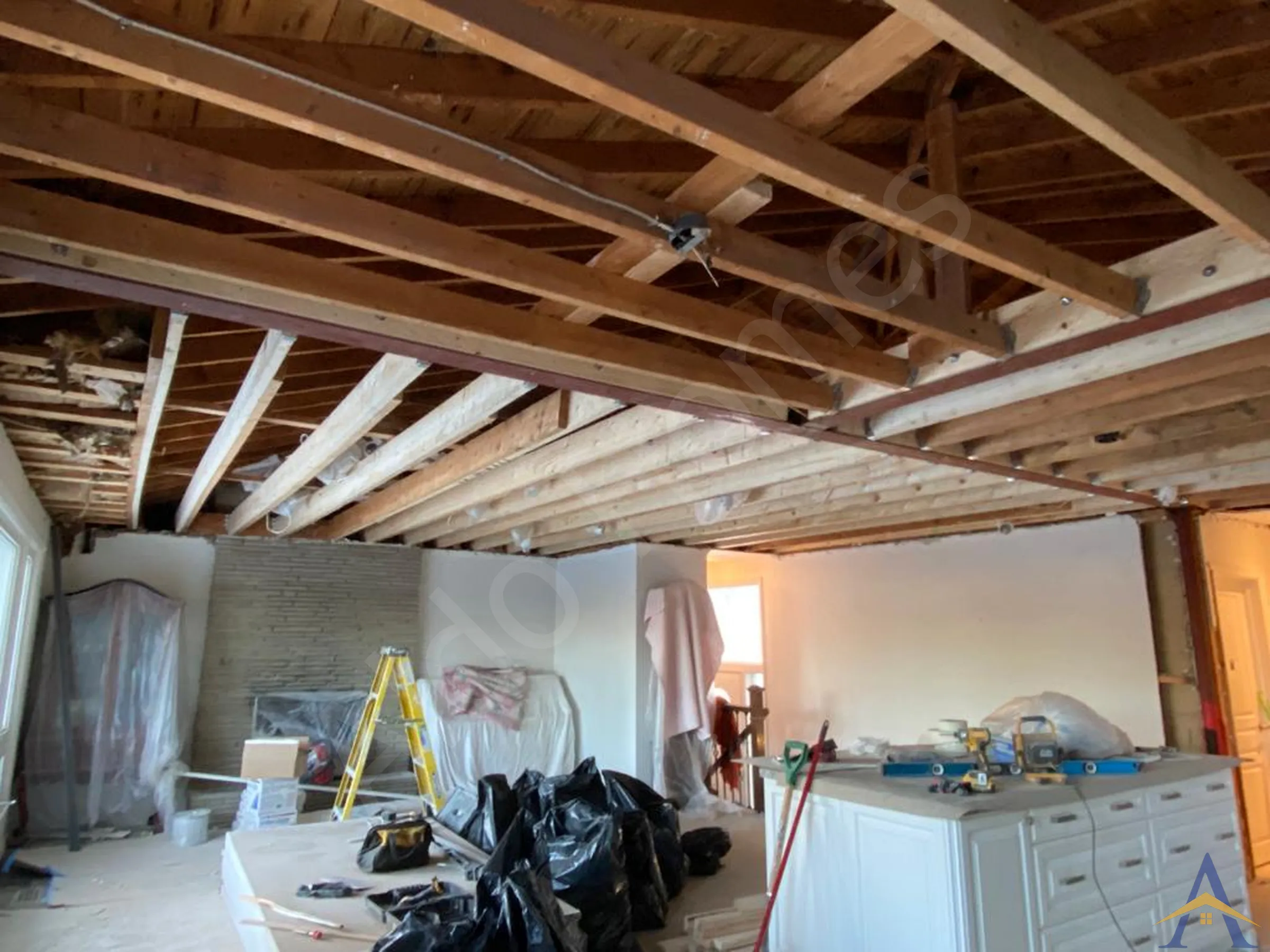 Load Bearing Wall Removal - Bungalow - Bathford Cr, North York - Image 9