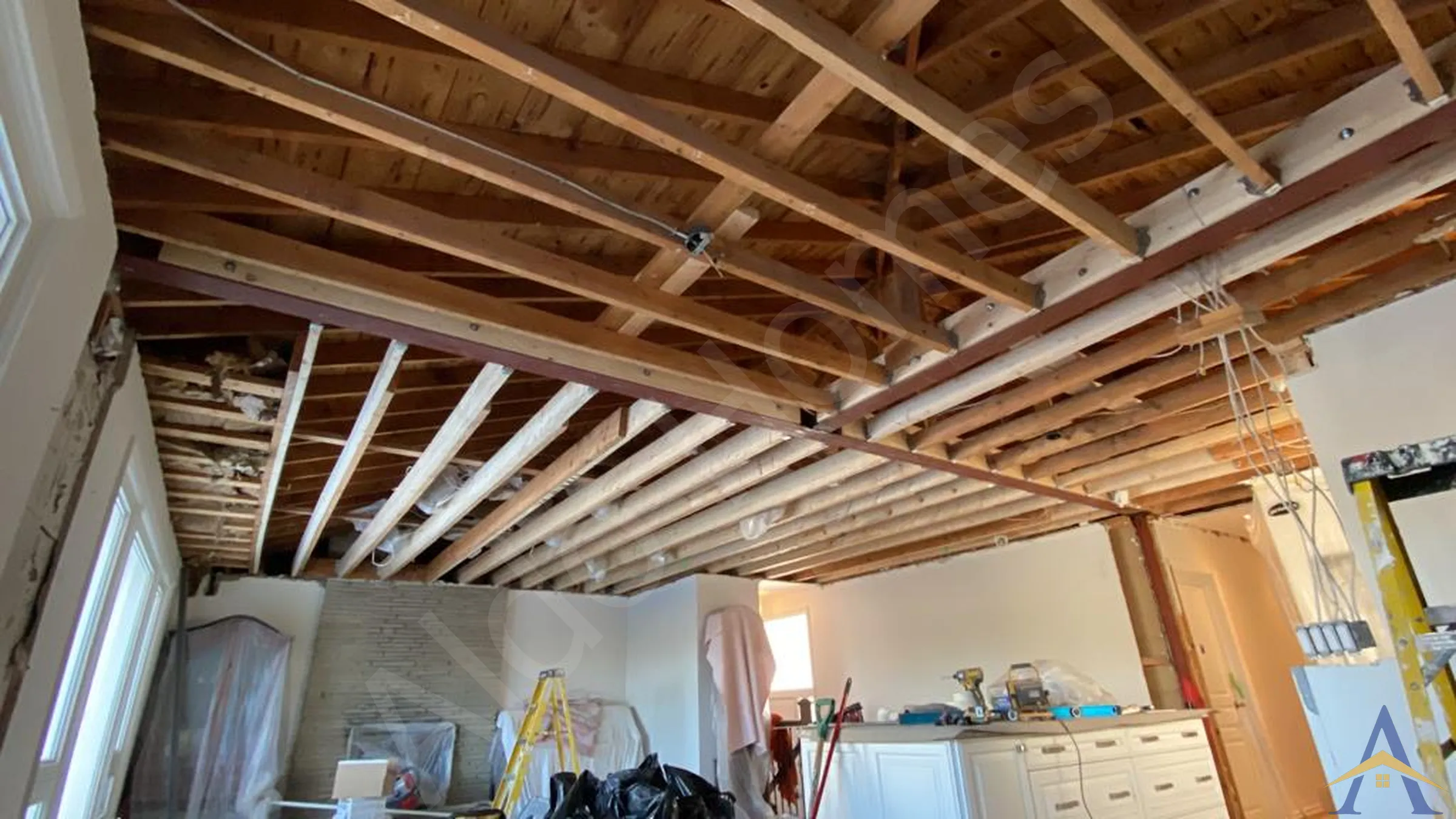 Load Bearing Wall Removal - Bungalow - Bathford Cr, North York - Image 13