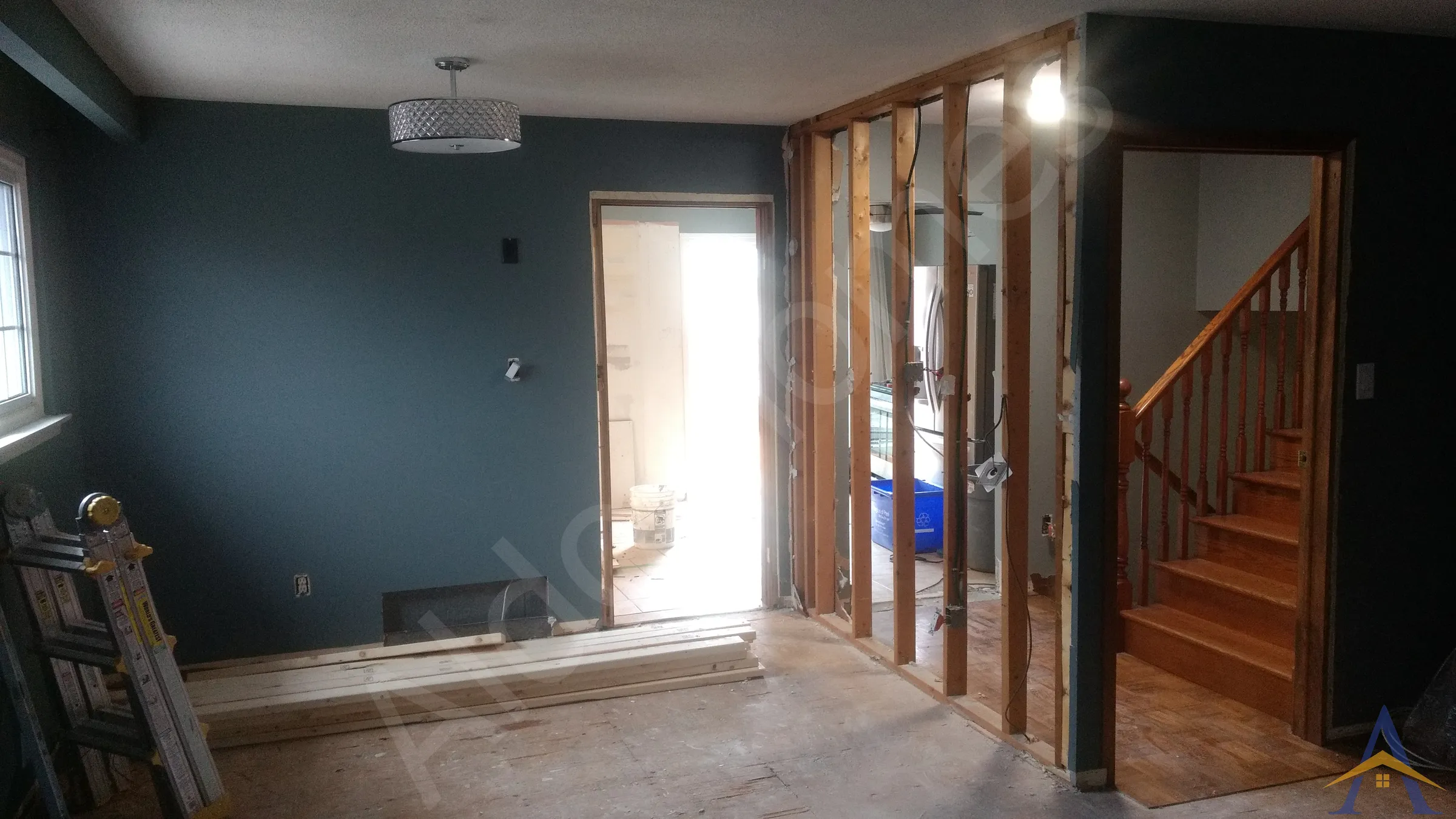 Load Bearing Wall Removal - Bungalow - Bromsgrove, Mississauga - Image 2