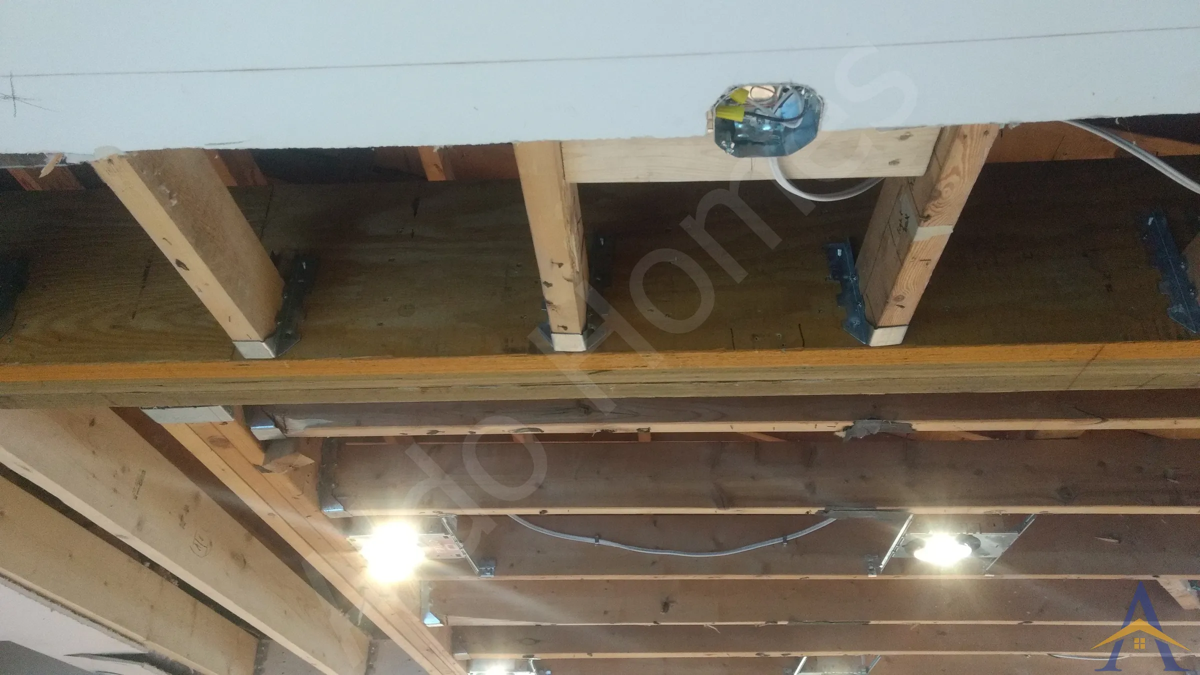Load Bearing Wall Removal - Bungalow - Bromsgrove, Mississauga - Image 8