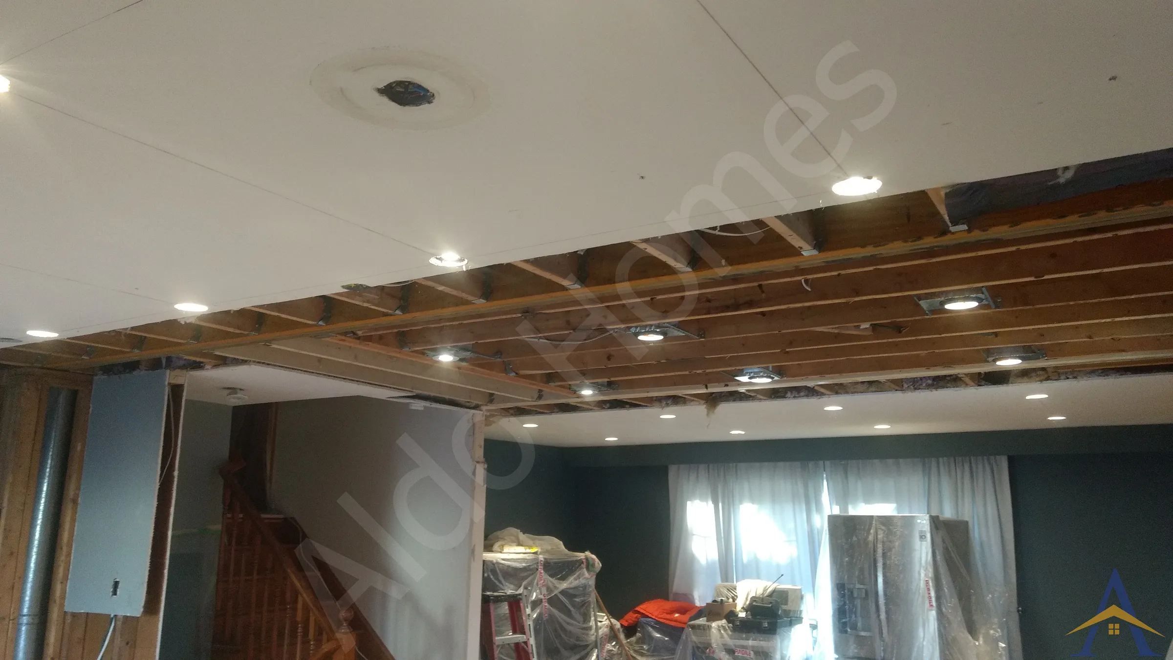 Load Bearing Wall Removal - Bungalow - Bromsgrove, Mississauga - Image 10