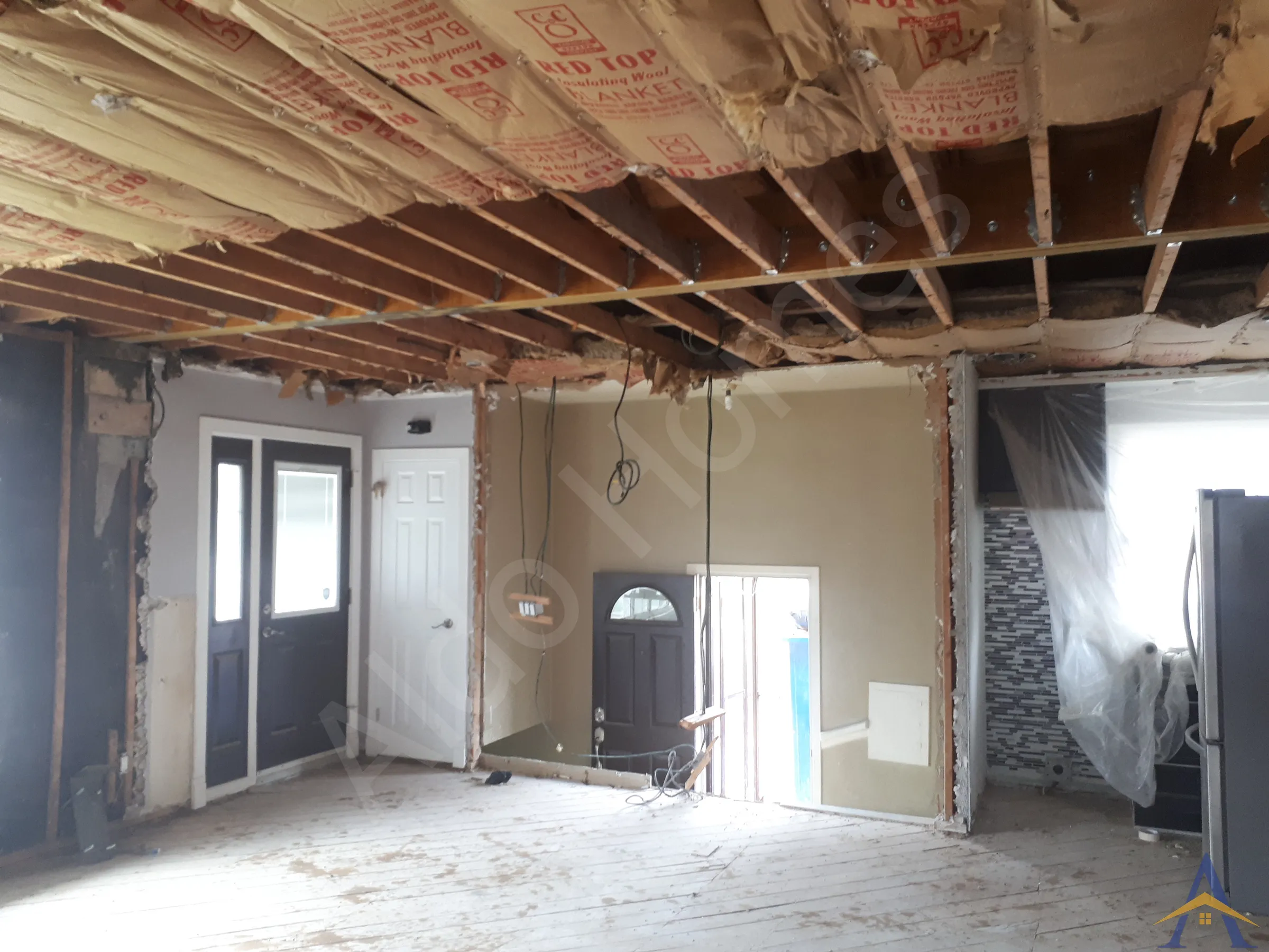 Load Bearing Wall Removal - Bungalow - Doerr, Scarborough - Image 2