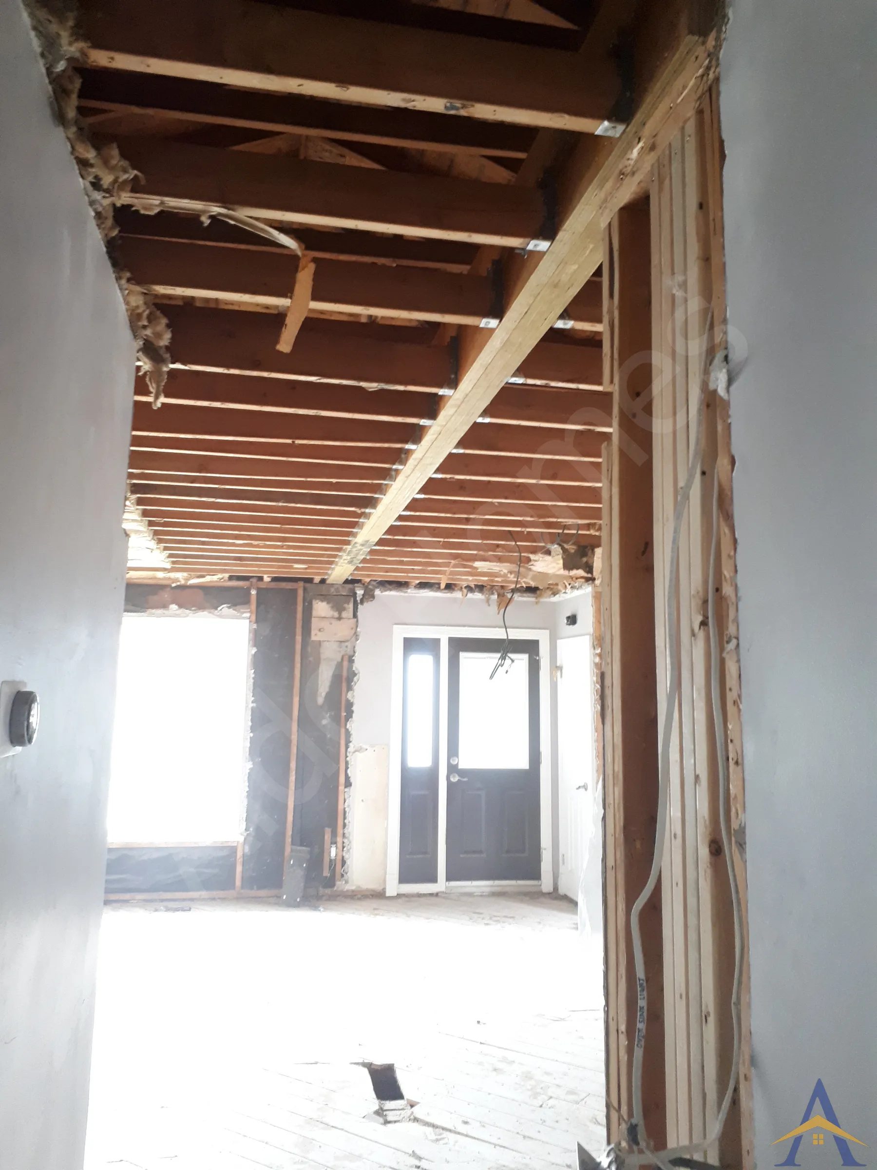 Load Bearing Wall Removal - Bungalow - Doerr, Scarborough - Image 3
