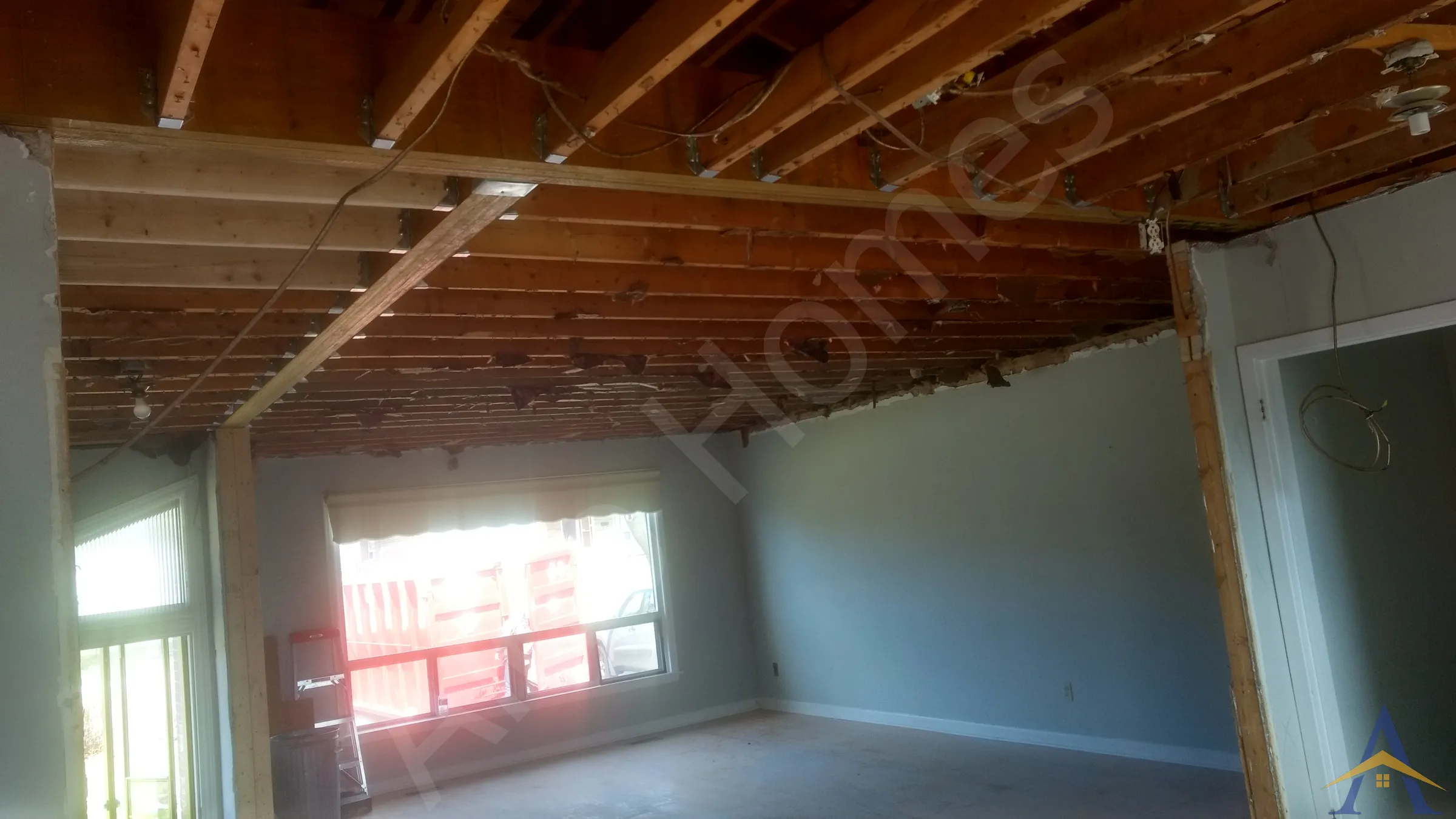 Load Bearing Wall Removal - Bungalow - Tavistock, North York - Image 6