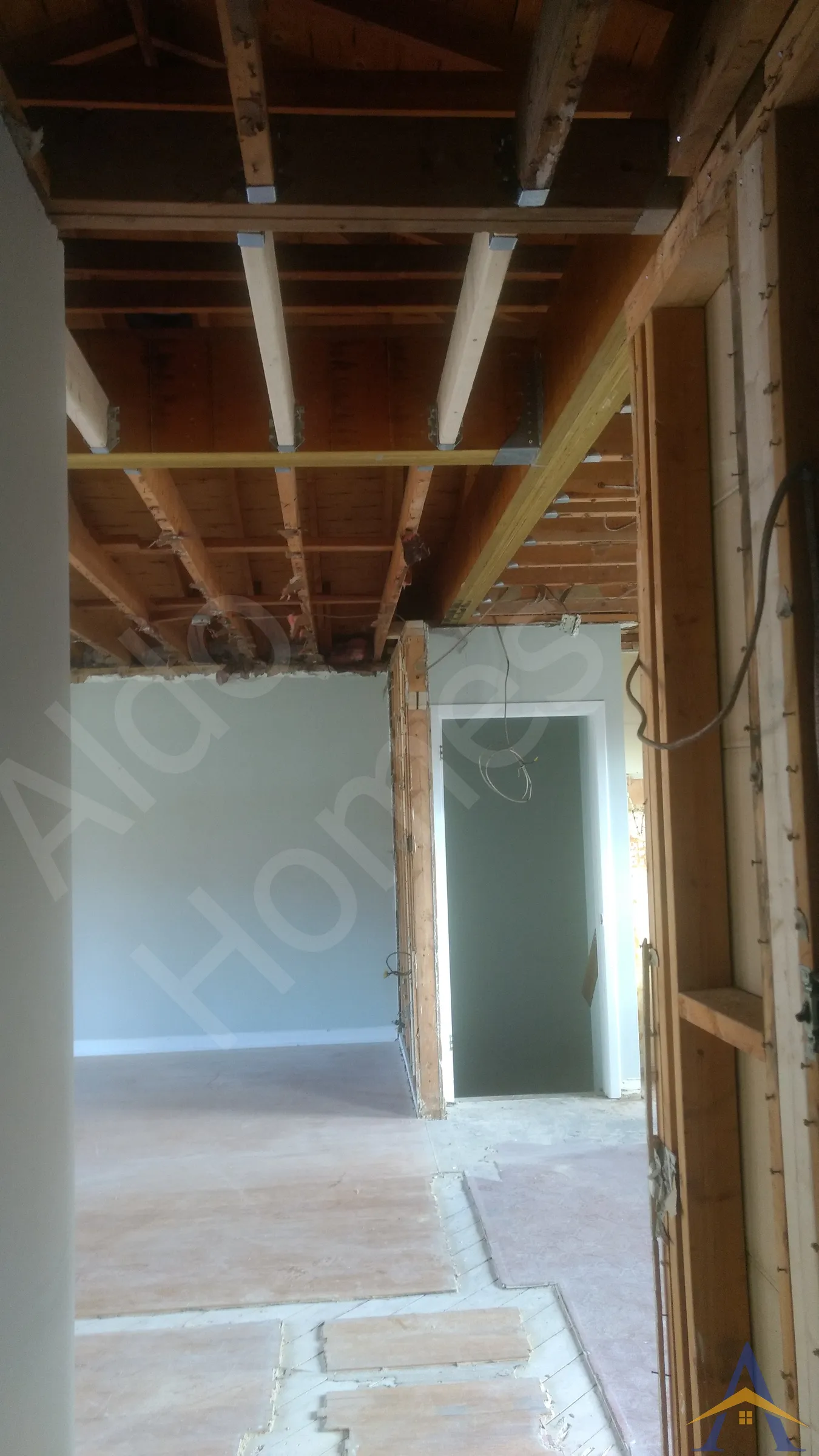 Load Bearing Wall Removal - Bungalow - Tavistock, North York - Image 10